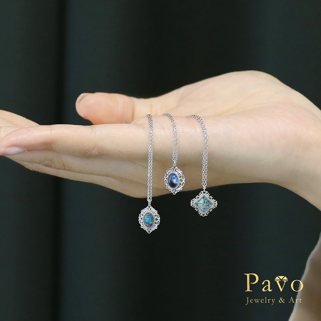 雷諾瓦《彈鋼琴的少女》藝術鑲嵌項鍊系列