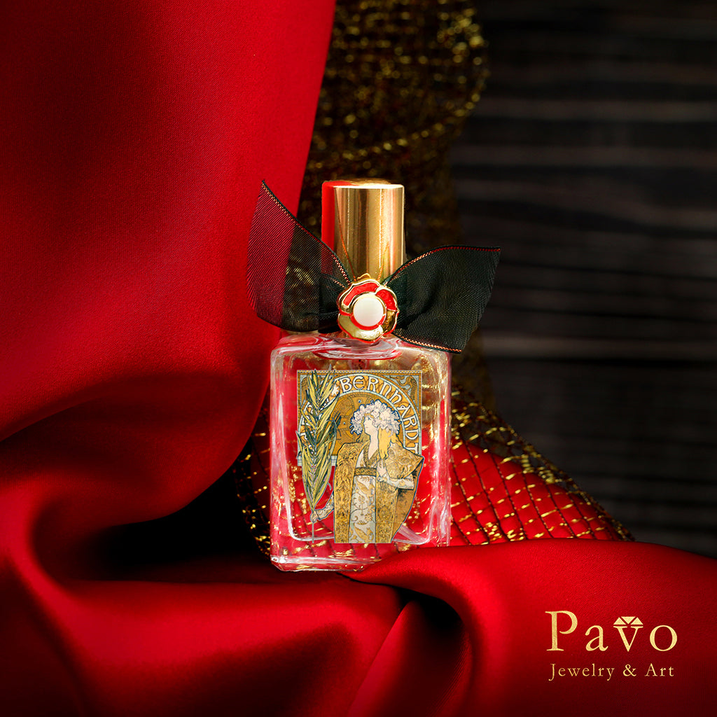 慕夏《吉絲夢妲》香氛噴霧